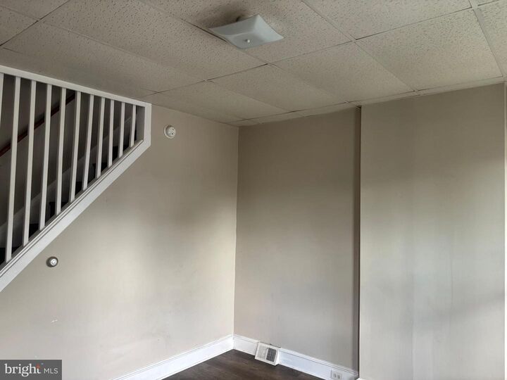 Property Photo:  426 Hunter Street  NJ 08030 