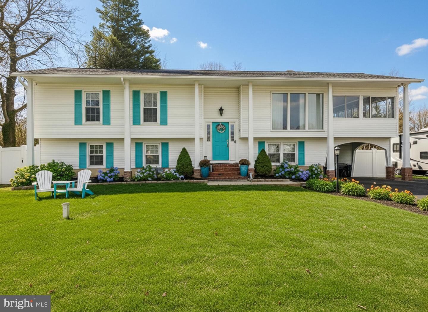 Property Photo: 511 Chesapeake Avenue MD 21666