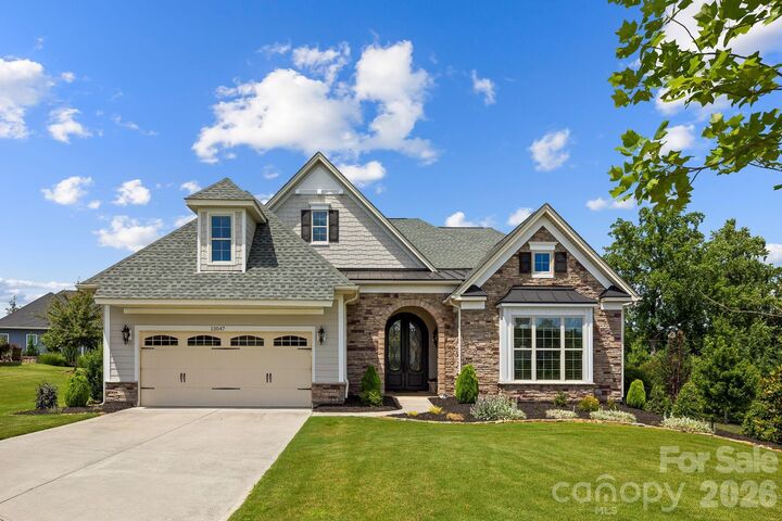 Property Photo:  12047 Cove Court  NC 28278 
