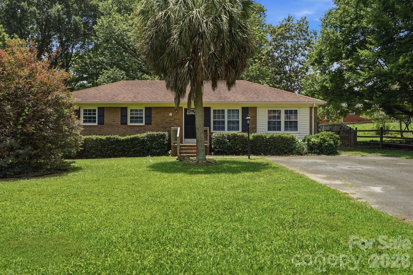 Property Photo: 218 Drye Lane NC 28104