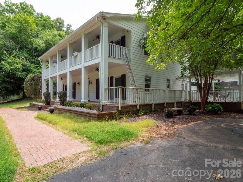 Property Photo:  9124 And 9126 S Providence Road  NC 28173 