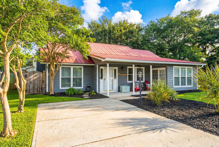 Property Photo:  666 Poaug Lane  SC 29464 