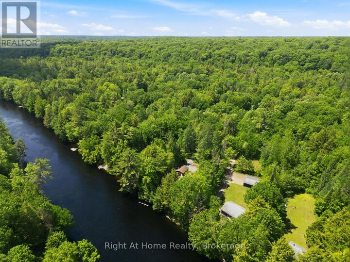 Property Photo:  1074 Holiday Park Drive  ON P1L 1W9 