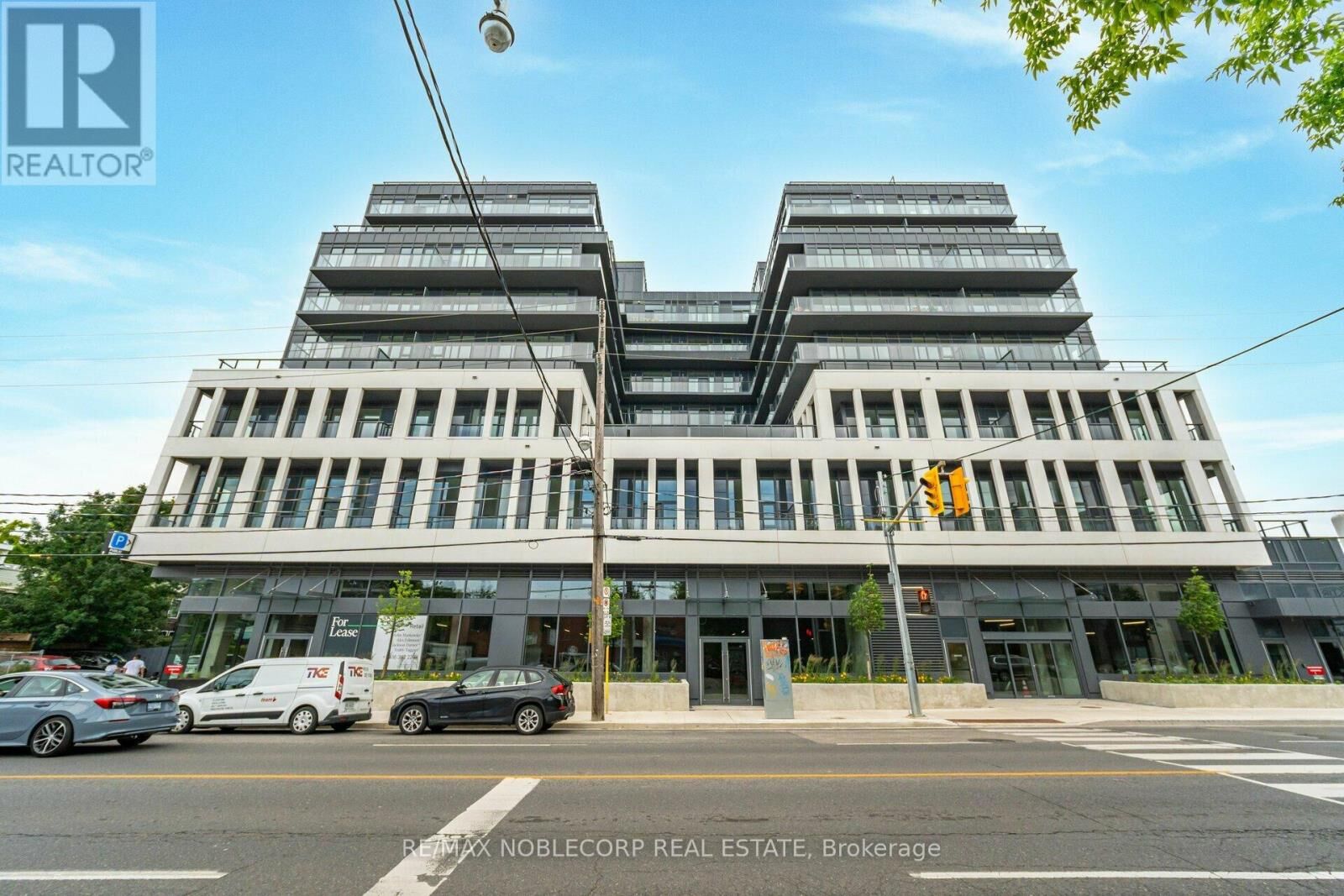 Property Photo: 500 Dupont Street 409 ON M6G 0B8