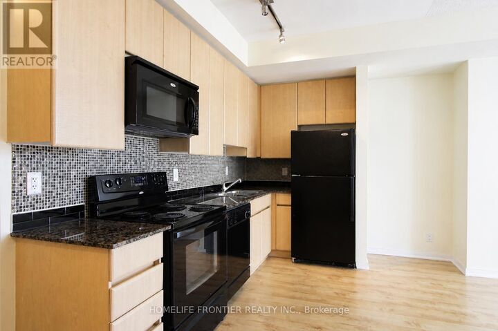 Property Photo: 30 Canterbury Place 703 ON M2N 0B9