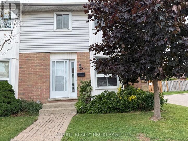 Property Photo:  110 Deveron Crescent 15  ON N5Z 4W7 