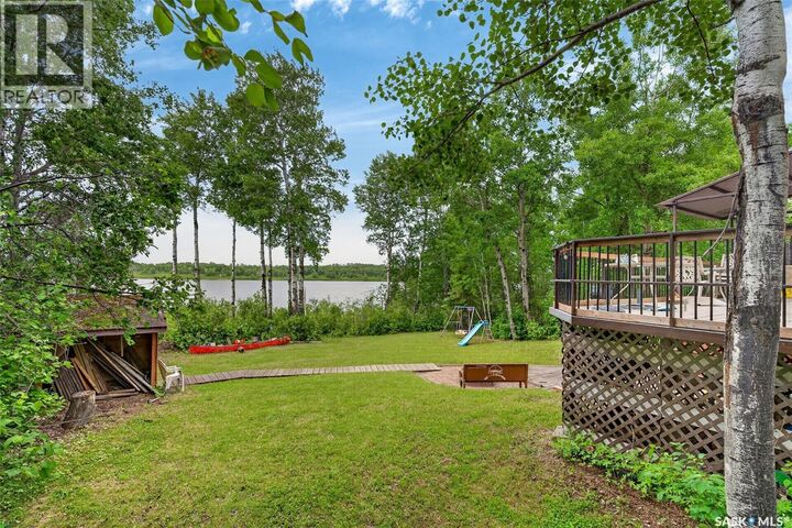 Property Photo: 104 Oskunamoo Drive SK S0E 1H0