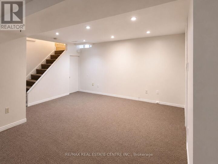 Property Photo:  4397 Guildwood Way  ON L5R 2A9 