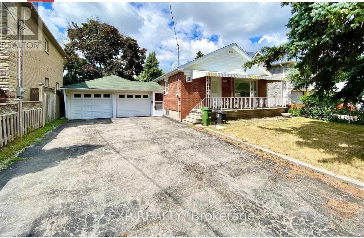 Property Photo: 119 Earlton Road Main ON M1T 2R8