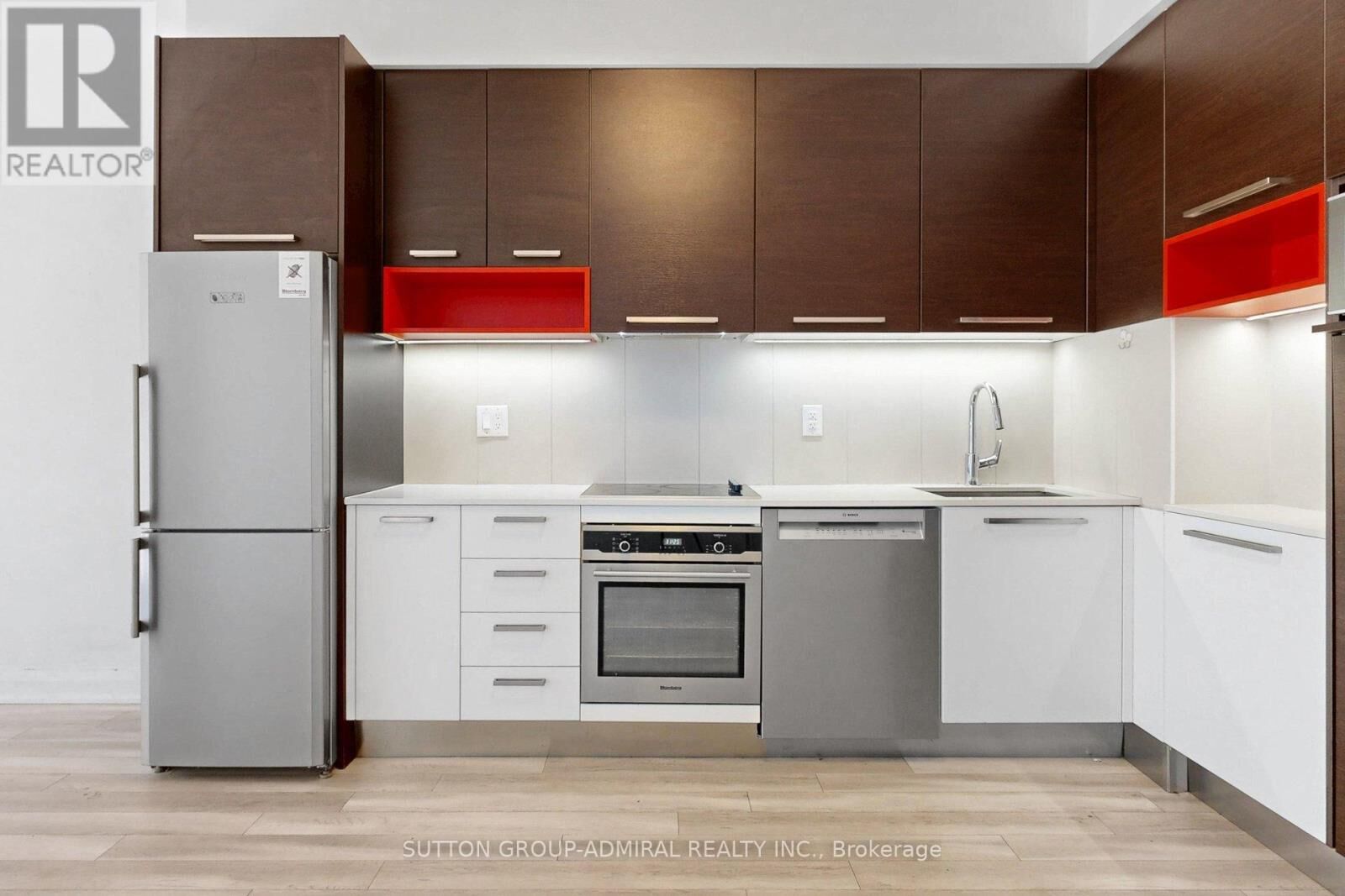 Property Photo:  36 Park Lawn Road 301  ON M8V 0E5 