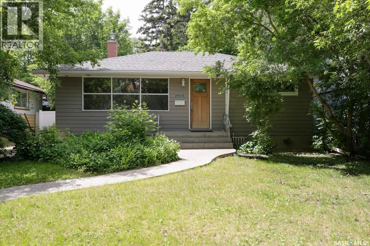 Property Photo: 2612 Pasqua Street SK S4S 0M5