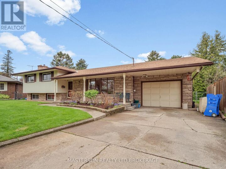 Property Photo:  3 Star Circle  ON L2M 2S5 