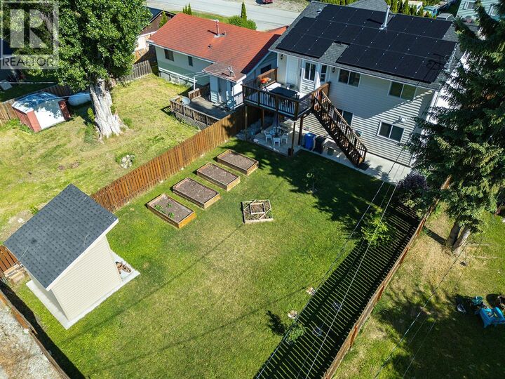 Property Photo:  510 ' 11th Street South  BC V0A 1H0 