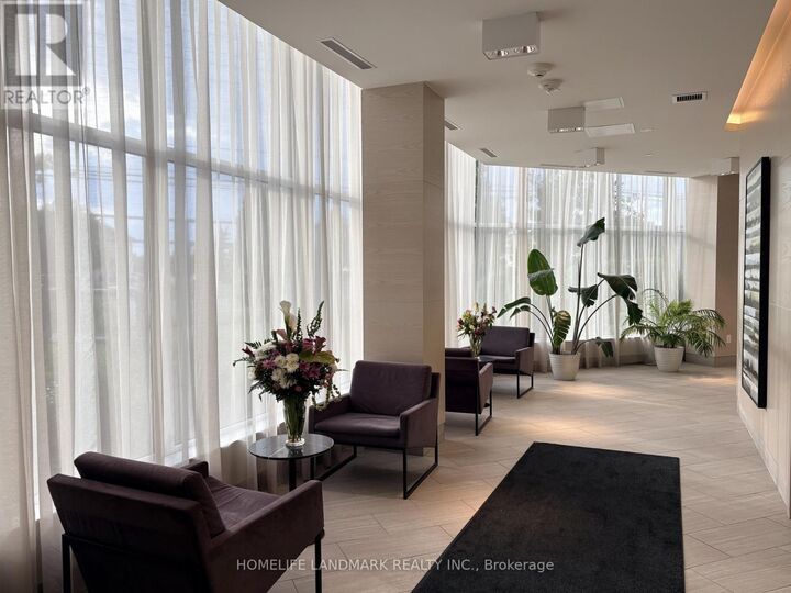 Property Photo:  4633 Glen Erin Drive 308  ON L5M 0Y6 