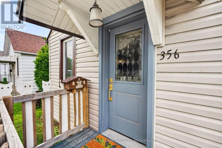 Property Photo: 356 Elliott Avenue ON K7K 2R5