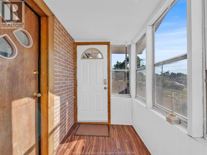 Property Photo:  3760 Glenfield  ON N9C 2B2 