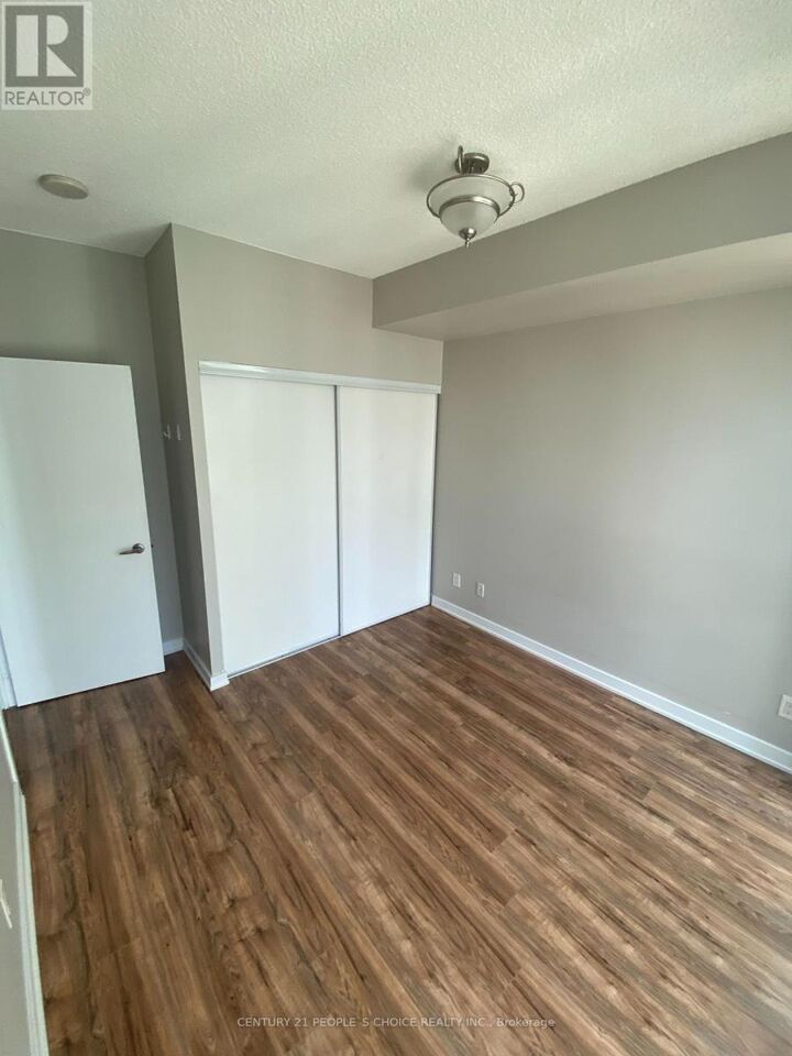 Property Photo:  4099 Brickstone Mews 2902  ON L5B 0G2 