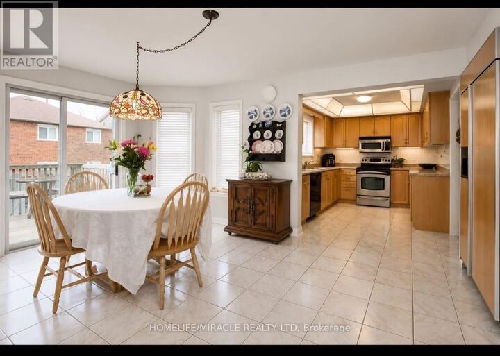 Property Photo: 4734 Creditview Road ON L5M 5H2