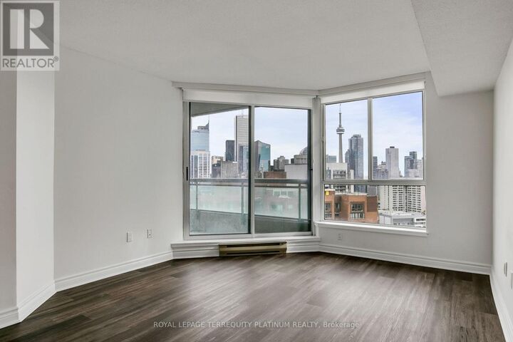 Property Photo:  38 Elm Street 2911  ON M5G 2K5 