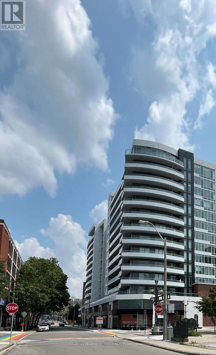 Property Photo:  212 King William Street 1023  ON L8R 0A7 
