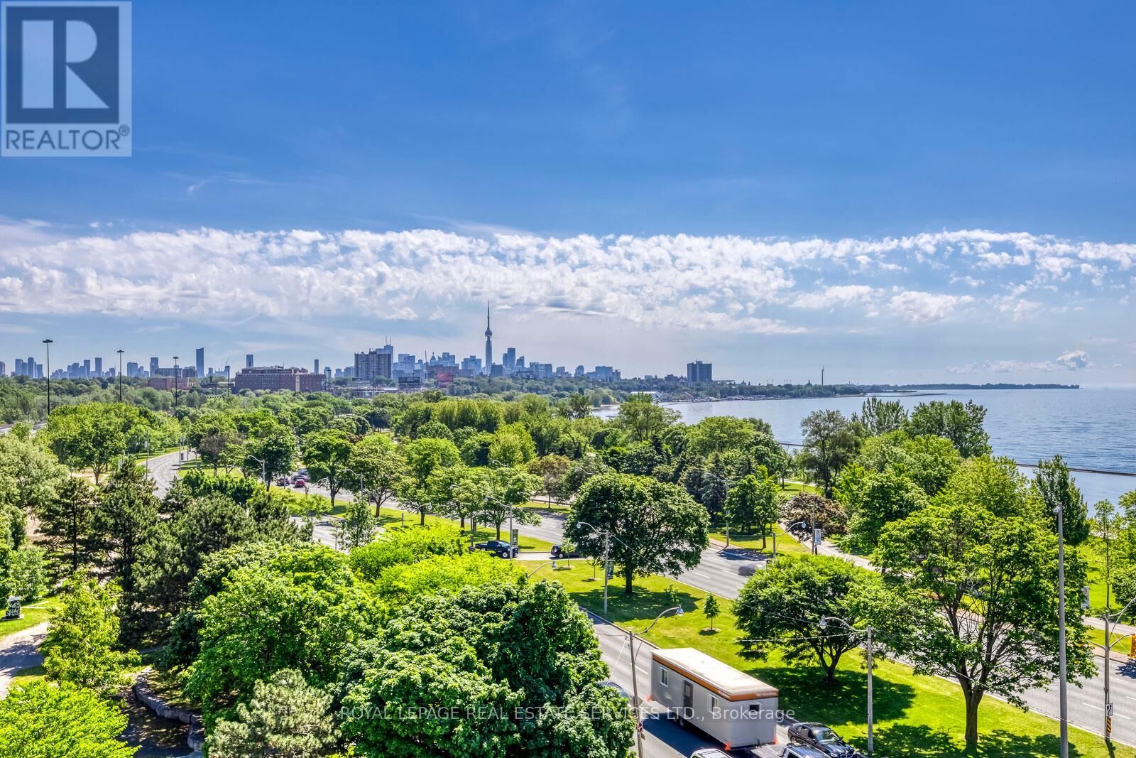 Property Photo: 1900 Lake Shore Boulevard West 701 ON M6S 1A4