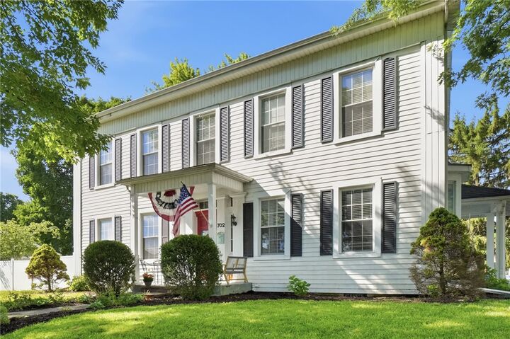 Property Photo:  702 E Franklin Street  OH 45373 