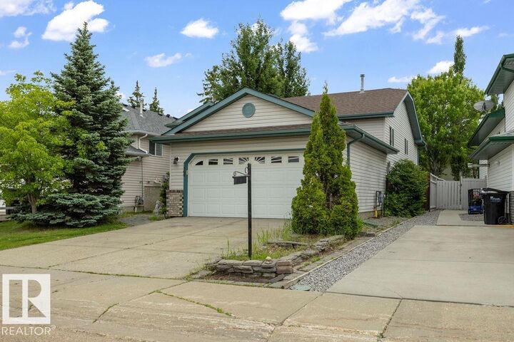Property Photo:  166 Foxboro Place  AB T8A 5Y6 