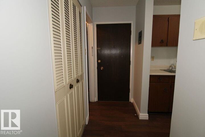 Property Photo: 10725 111 Street NW 305 AB T5H 3G2