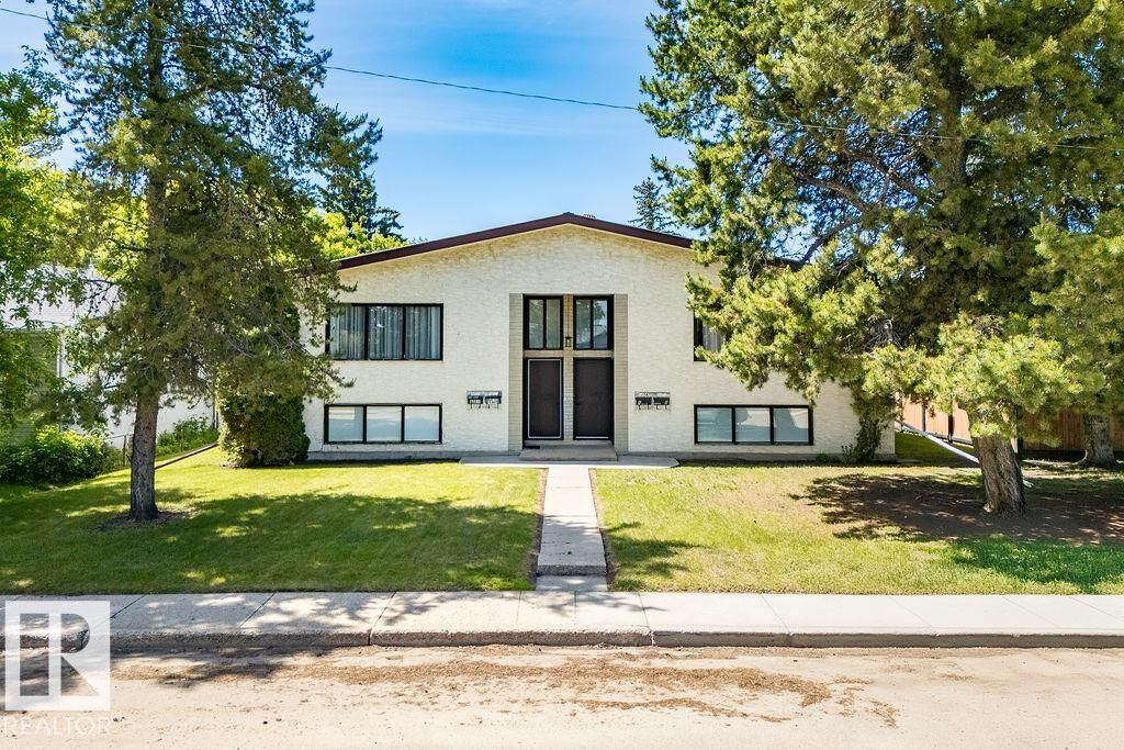 Property Photo: 3812-3814 53 Street AB T9A 1P2