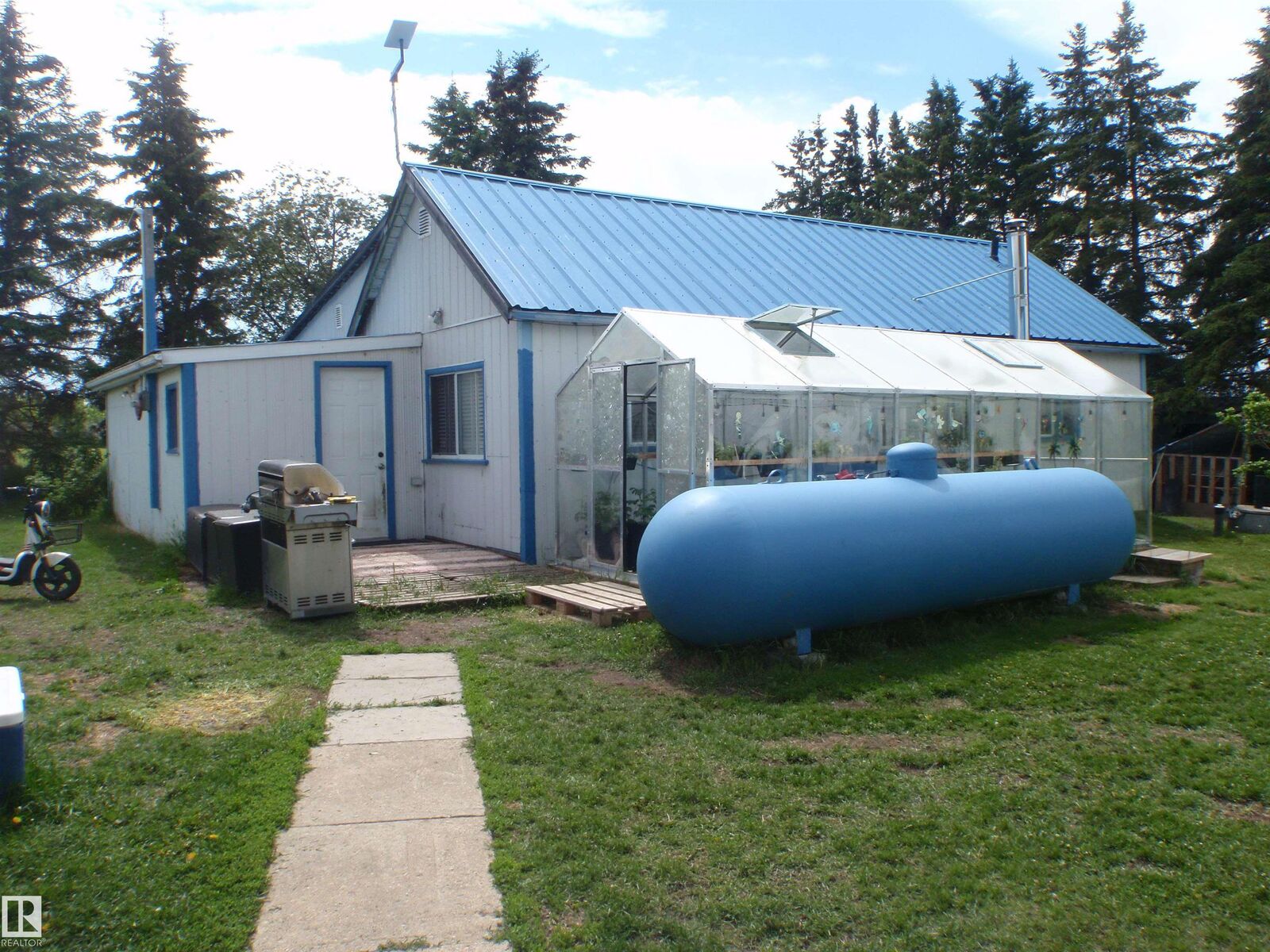 Property Photo: 59204 Range Rd 23 AB T7N 1N2