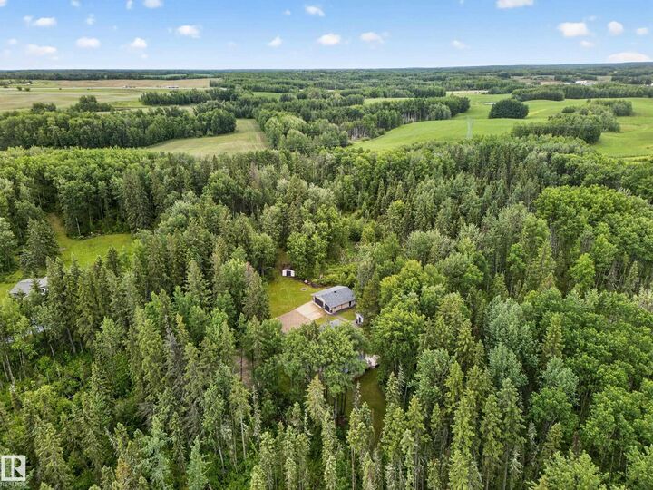 Property Photo:  53220 Rge Road 21 8A  AB T7Y 0C5 