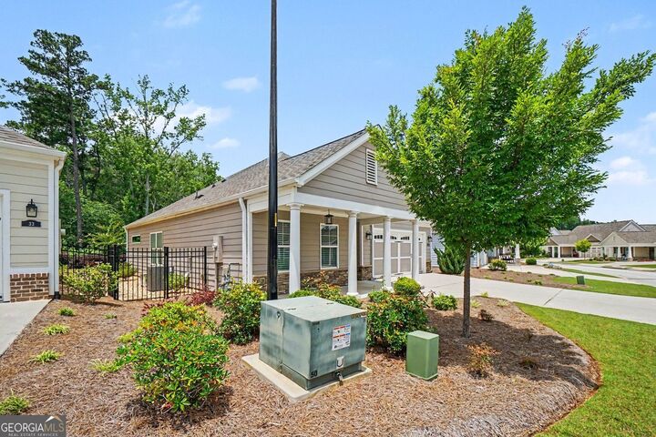 Property Photo: 43 Homestead Crossing GA 30141