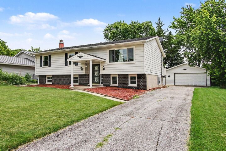 Property Photo:  7331 W 83rd Lane  IN 46307 