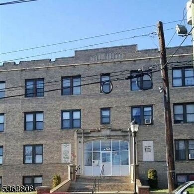 Property Photo:  1600 Maple Ave B1  NJ 07205 