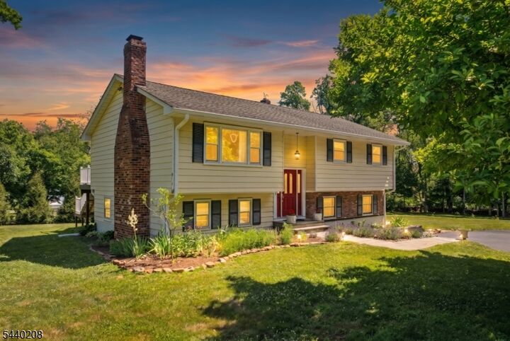 Property Photo: 29 Oxford Cir NJ 08558