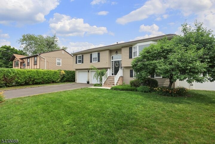 Property Photo:  706 Hory St  NJ 07016 