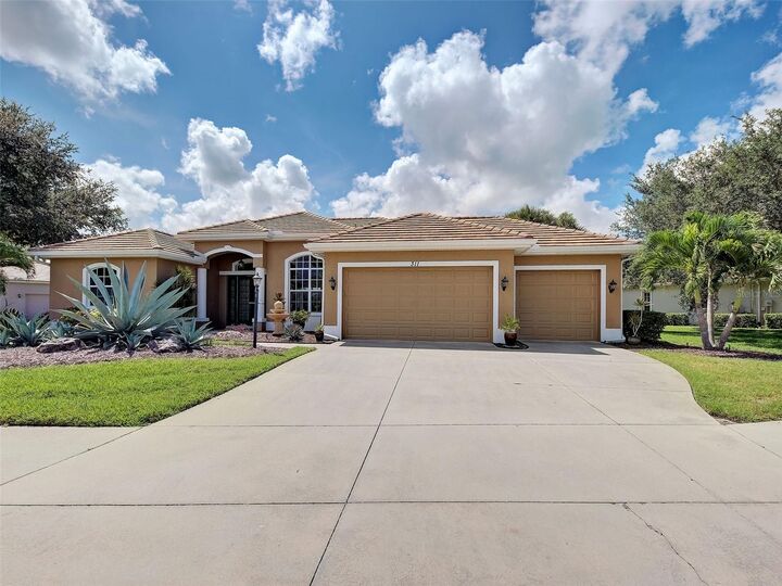 Property Photo:  311 Wild Pine Way  FL 34292 