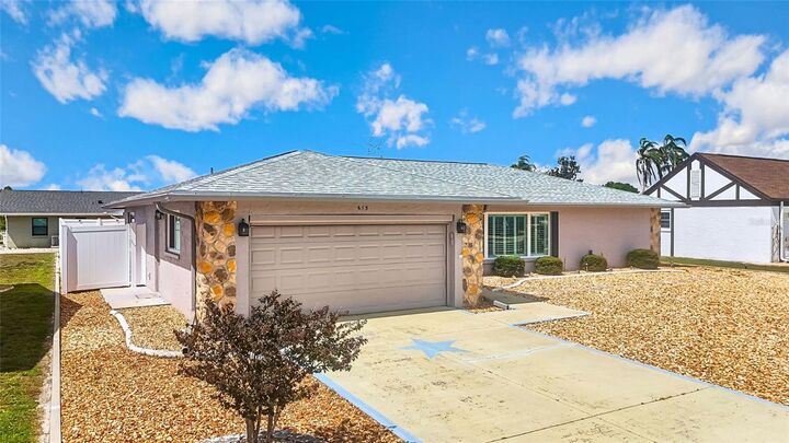 Property Photo:  615 Allegheny Drive  FL 33573 
