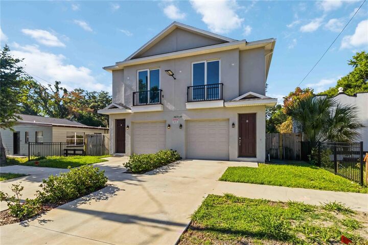 Property Photo:  2613 E 23rd Avenue 1/2  FL 33605 