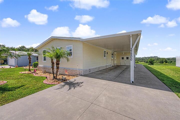Property Photo:  37200 Neukom Avenue  FL 33541 