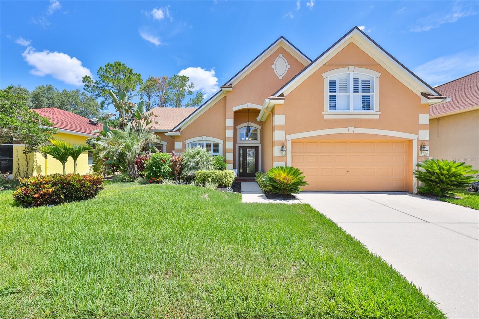 Property Photo: 7613 Nottinghill Sky Drive FL 33572