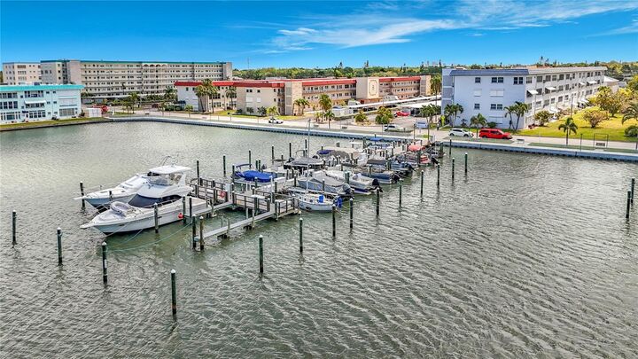 Property Photo:  3018 59th Street S 103  FL 33707 