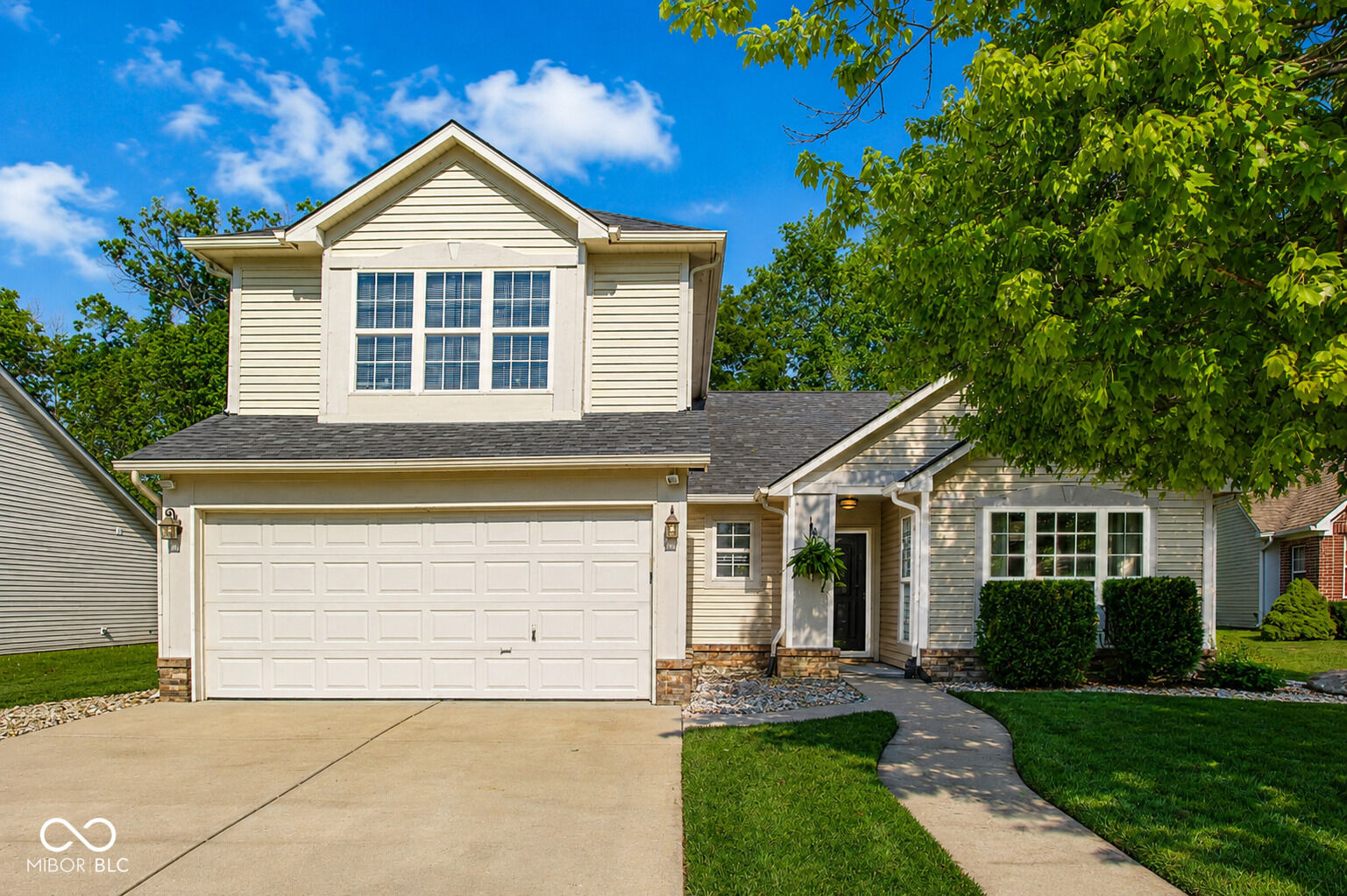 Property Photo:  296 Webber Way  IN 46142 