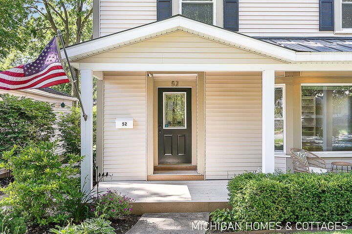 Property Photo: 52 W 27th Street MI 49423