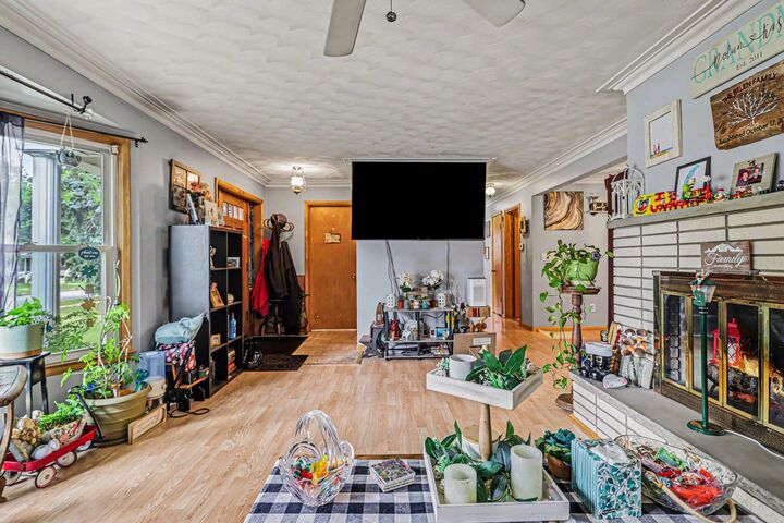 Property Photo:  1111 S Clinton Street  MI 48813 