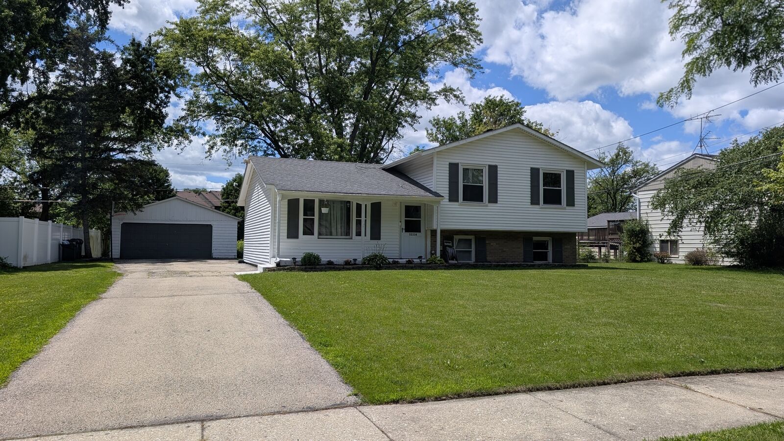 Property Photo:  5S334 Stewart Drive  IL 60563 