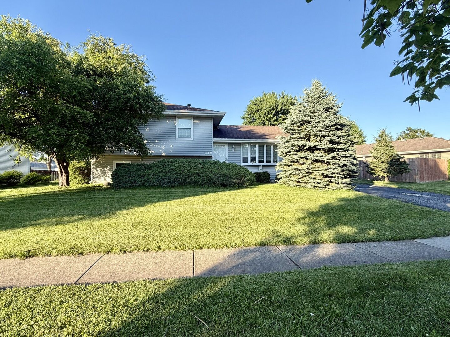 Property Photo:  2904 Frank Turk Drive  IL 60586 