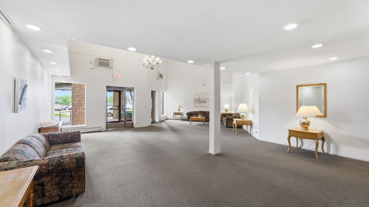 Property Photo:  1880 Bonnie Lane 203  IL 60169 