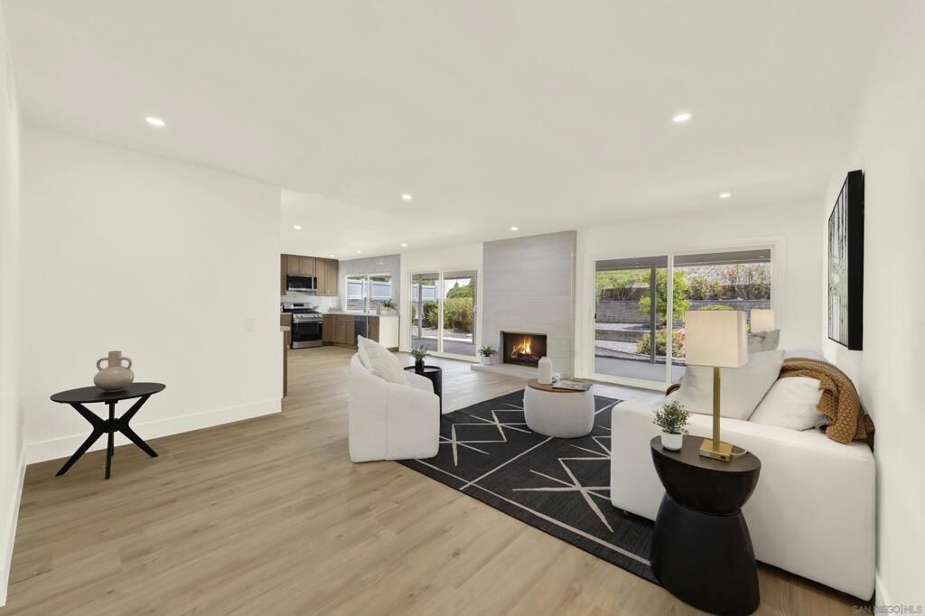 Property Photo:  12621 Opimo Dr  CA 92128 