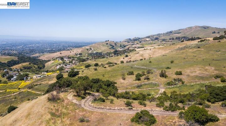 Property Photo: 12610 Clayton Rd CA 95127